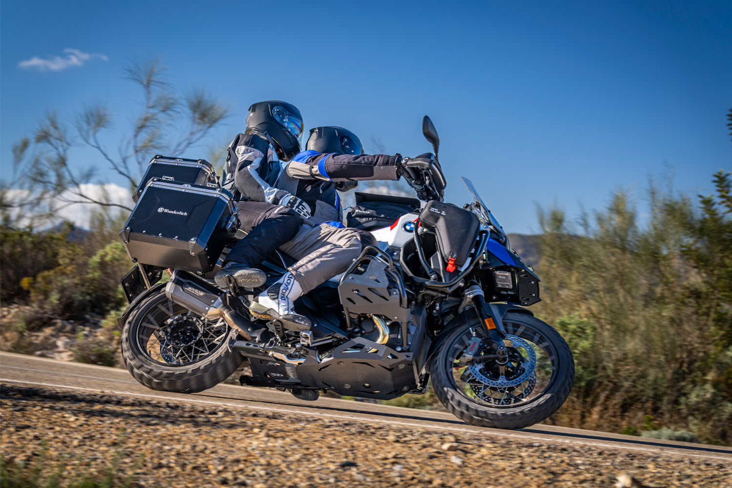 Wunderlich - Aktivkomfort Passenger Seat with Plug & Play Seat Heating for R 1300 GS ADV