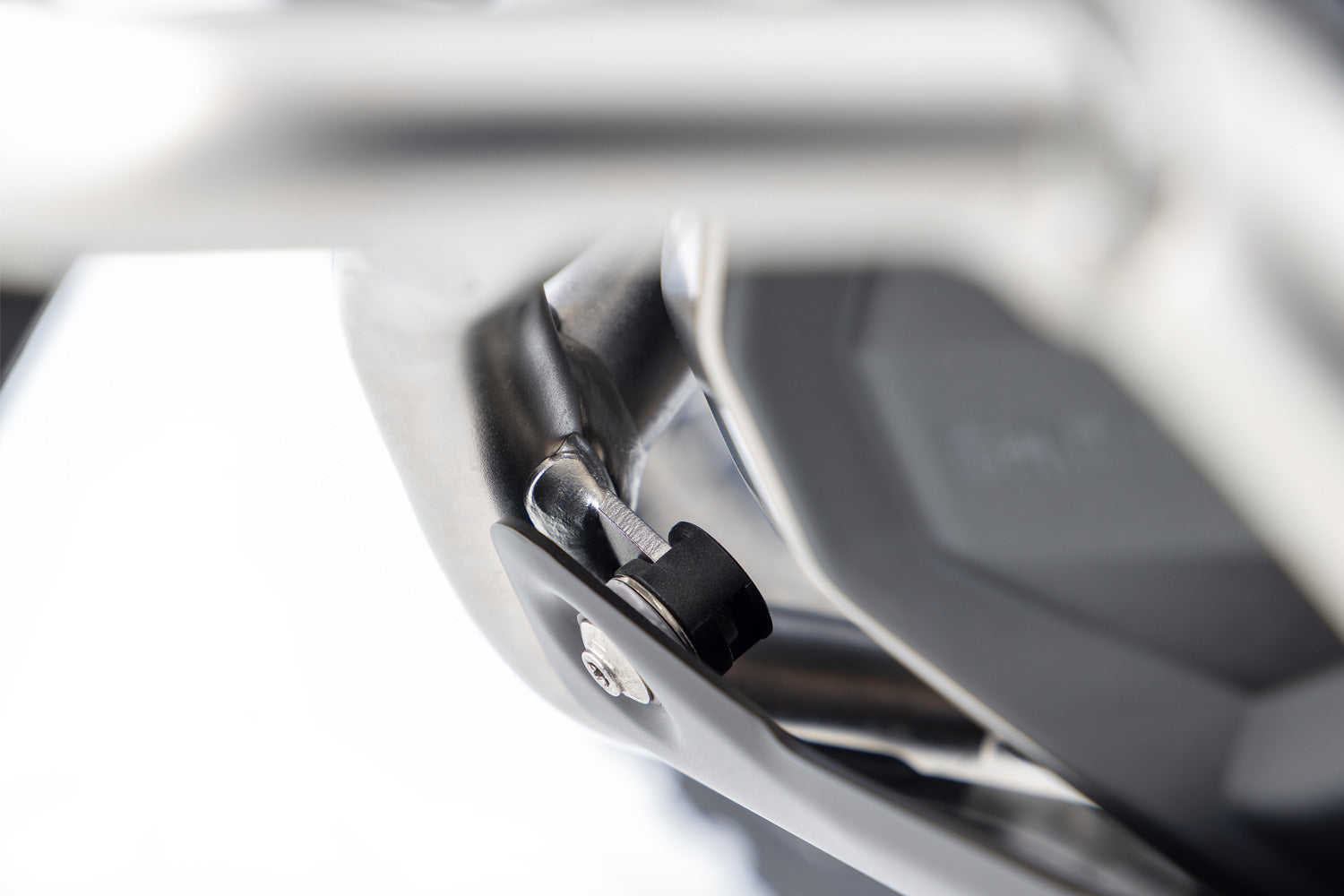 Wunderlich - Adapter Kit for the Original BMW Engine Protection Bar for R 1300 GS and GS Adventure