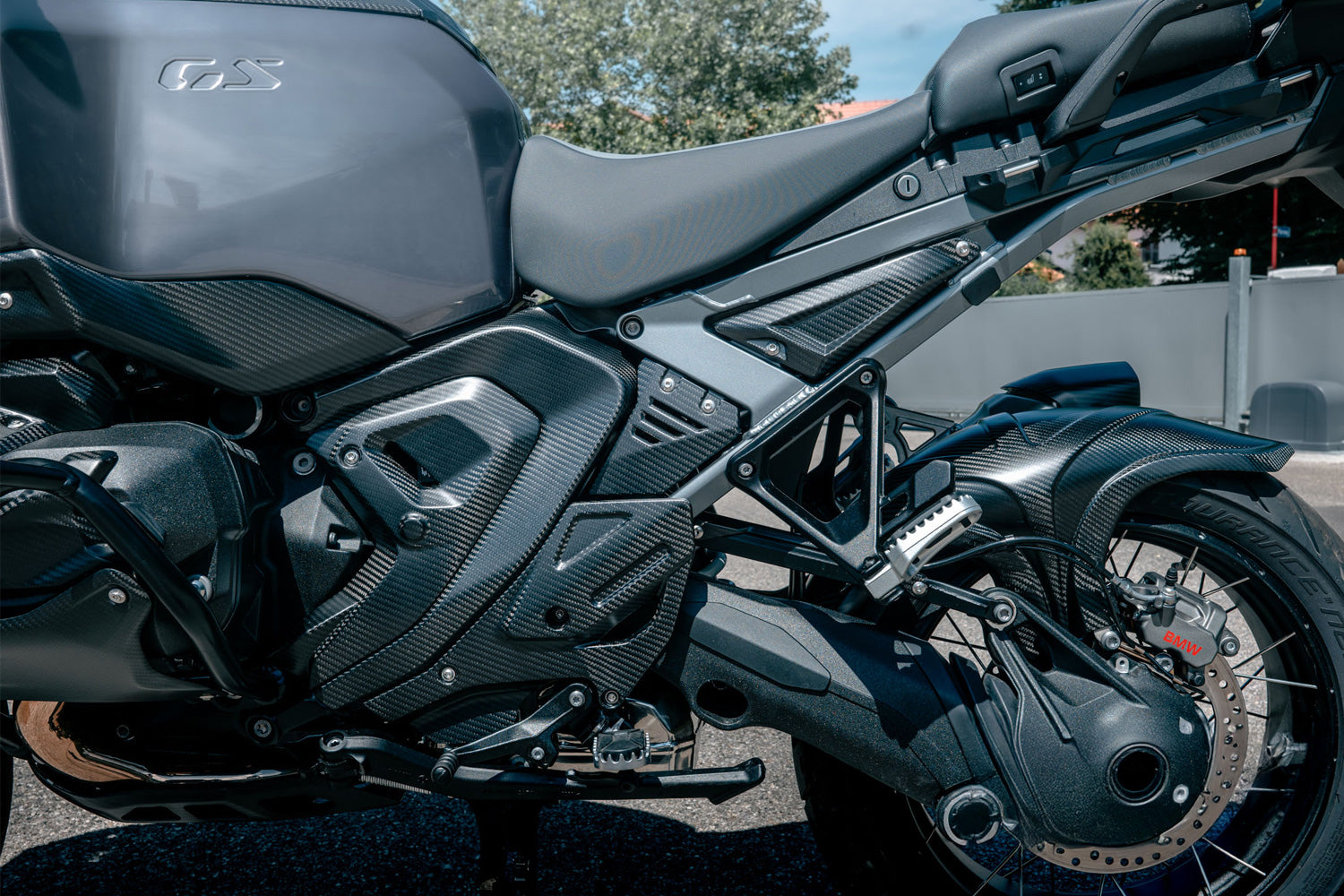 Ilmberger - Front Triangle Cover for Rear Frame for R 1300 GS Adventure