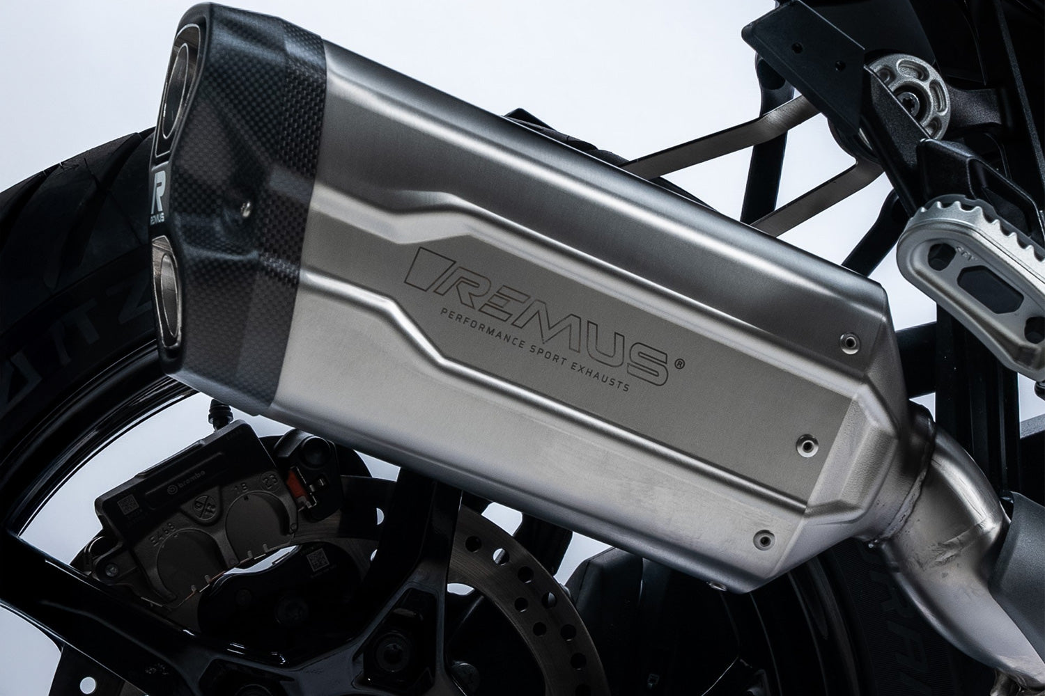 Remus - 8 2.0 Racing Slip-on Rear Silencer for the R 1300 RT