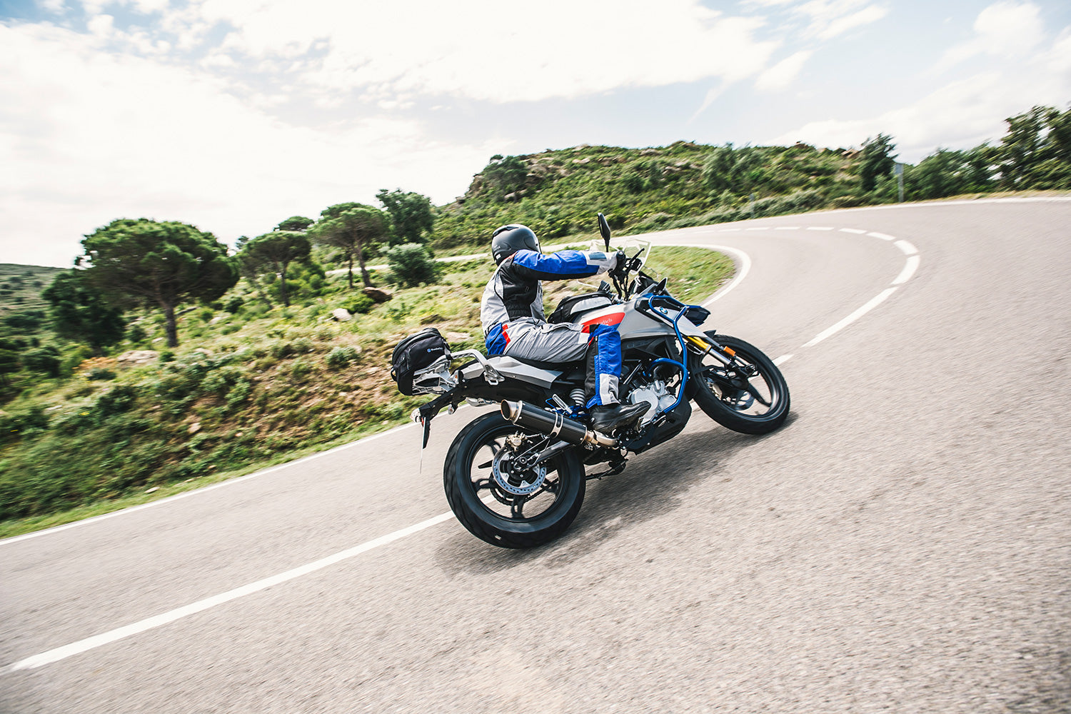 Mounting bracket for ELEPHANT-series tank bags - complete your BMW ✔ Premium components ✔ Integrated design ➜ Order now