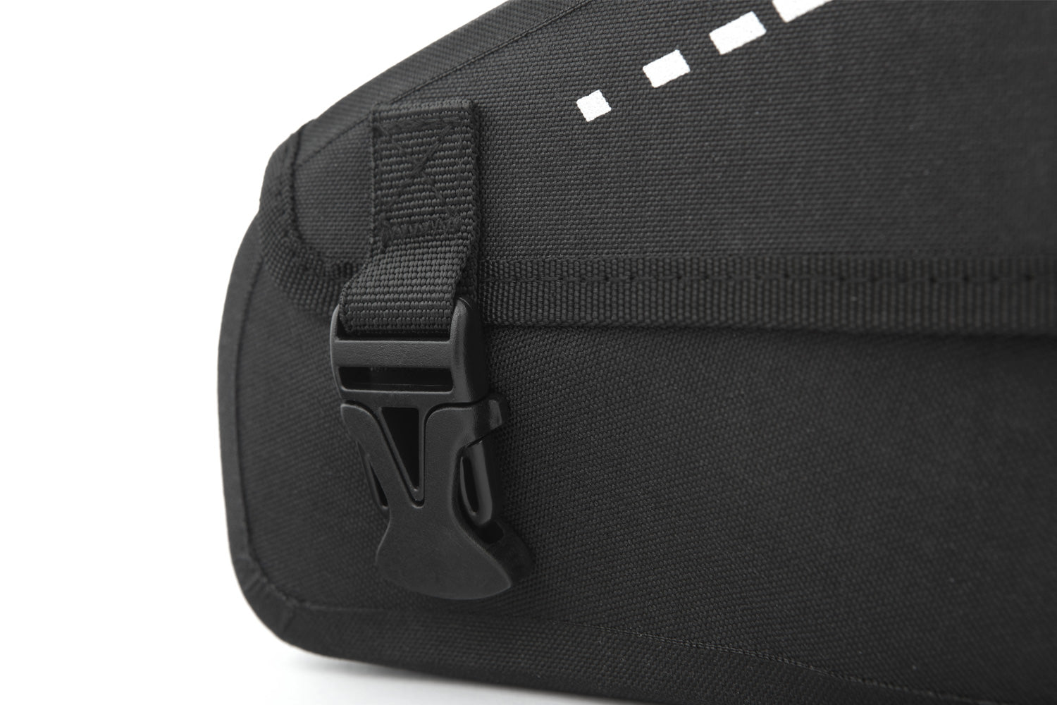 These two functional side bags are tailored for our frame covers 20800-202 and 2080-602.
