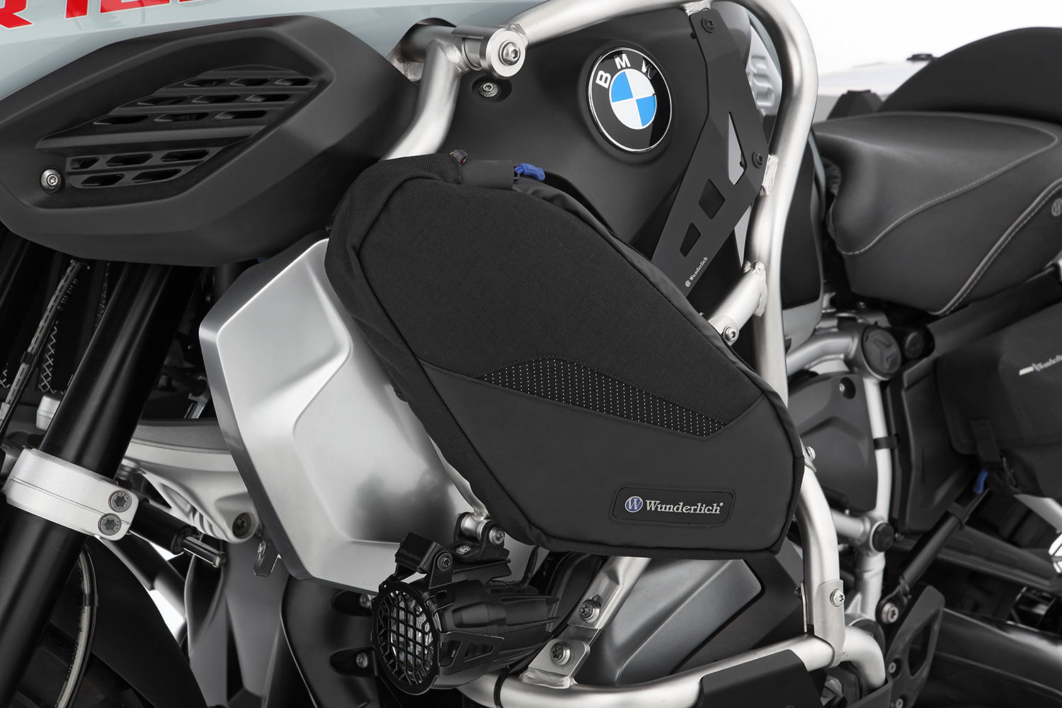 Wunderlich tank protection bar bags R 1250 GS Adventure - complete your BMW ✔ Premium components ✔ Integrated design ➜ Order now