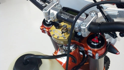 Scotts - Solid & Rubber SUB Mounted Steering Damper Kit - 2024+ KTM 450/500 EXC-F