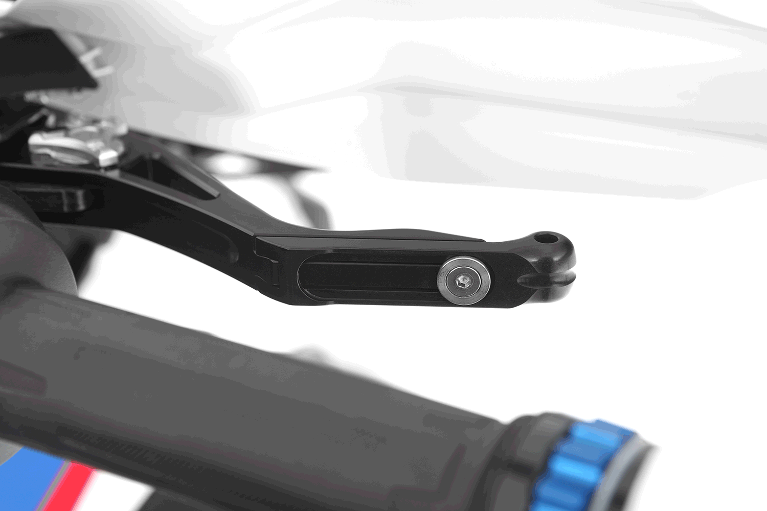 The grip can be individually adjusted to your own needs, habits or preferences perfectly and precisely.