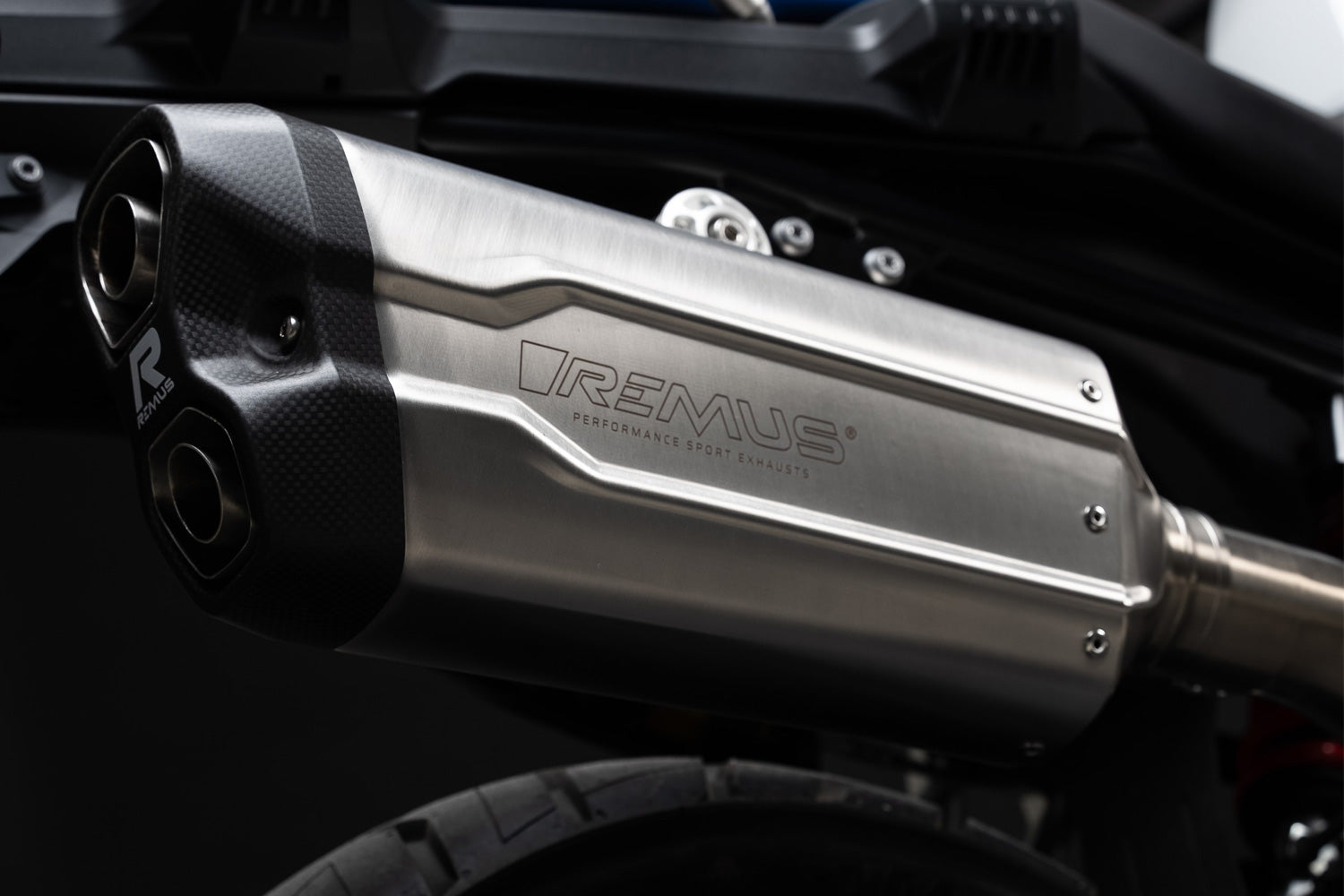 Remus - 8 2.0 Racing Slip-on Silencer for F 800 GS