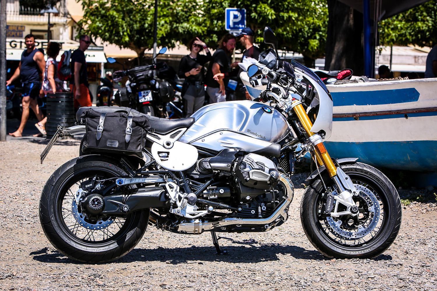 Wunderlich DAYTONA cockpit fairing R nineT - complete your BMW ✔ Premium components ✔ Integrated design ➜ Order now