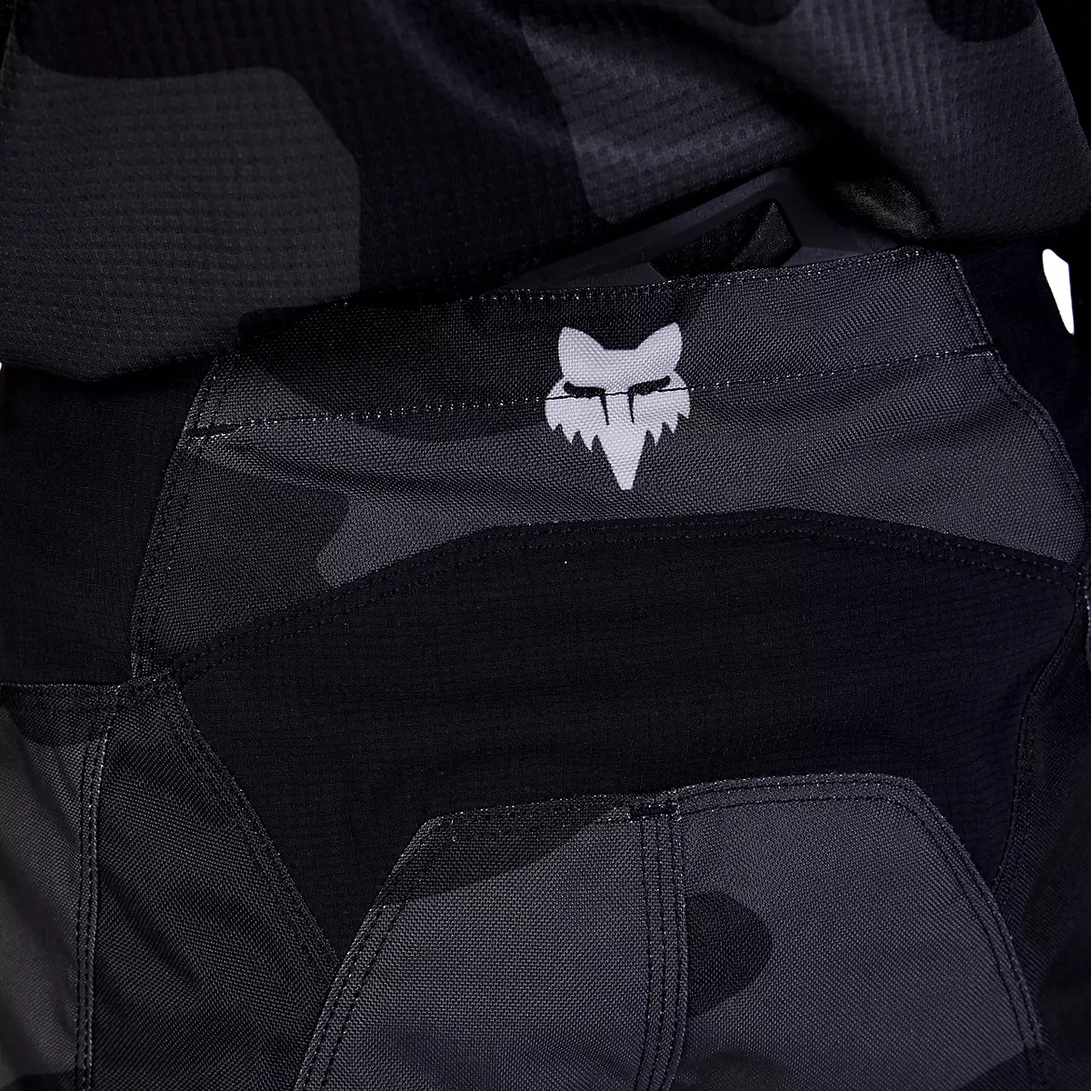 Fox Racing - Youth 180 Bnkr Pant-Black Camo (33749-247)