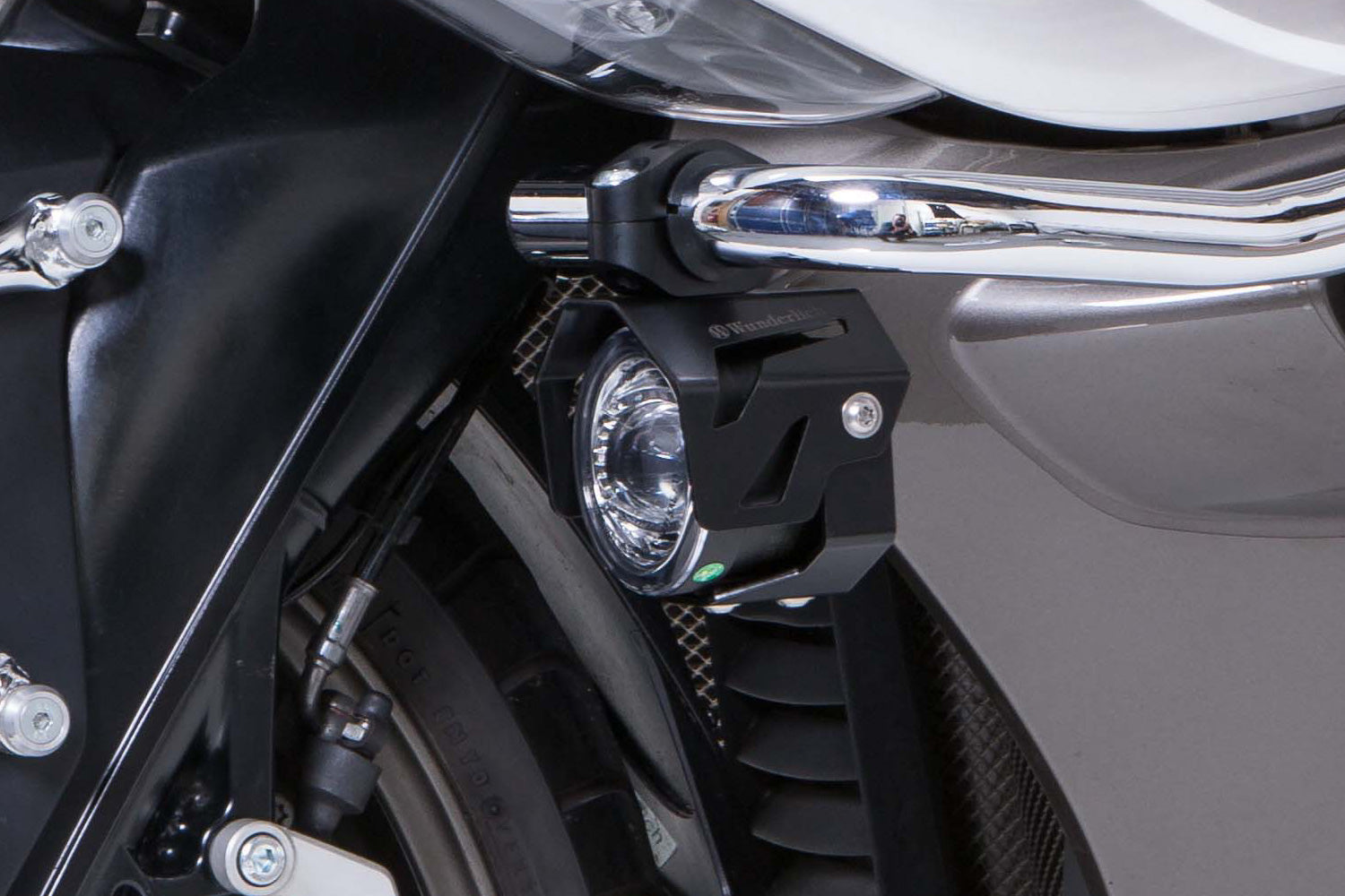 Wunderlich LED additional head light. High luminous, low energy absorption and more active safety!