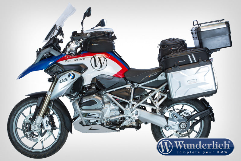 Rear engine mounting capsc provide the G 650 X Country with a small highlight, but also have a practical purpose.