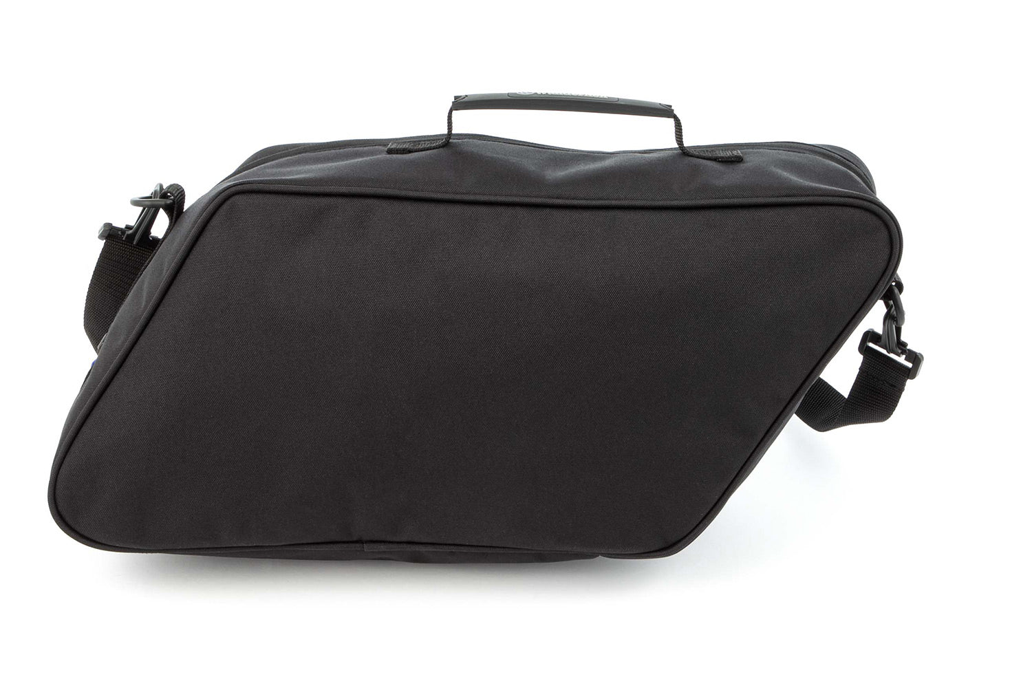 Our tailor-made and robust suitcase inner pockets are perfectly crafted and leave nothing to be desired