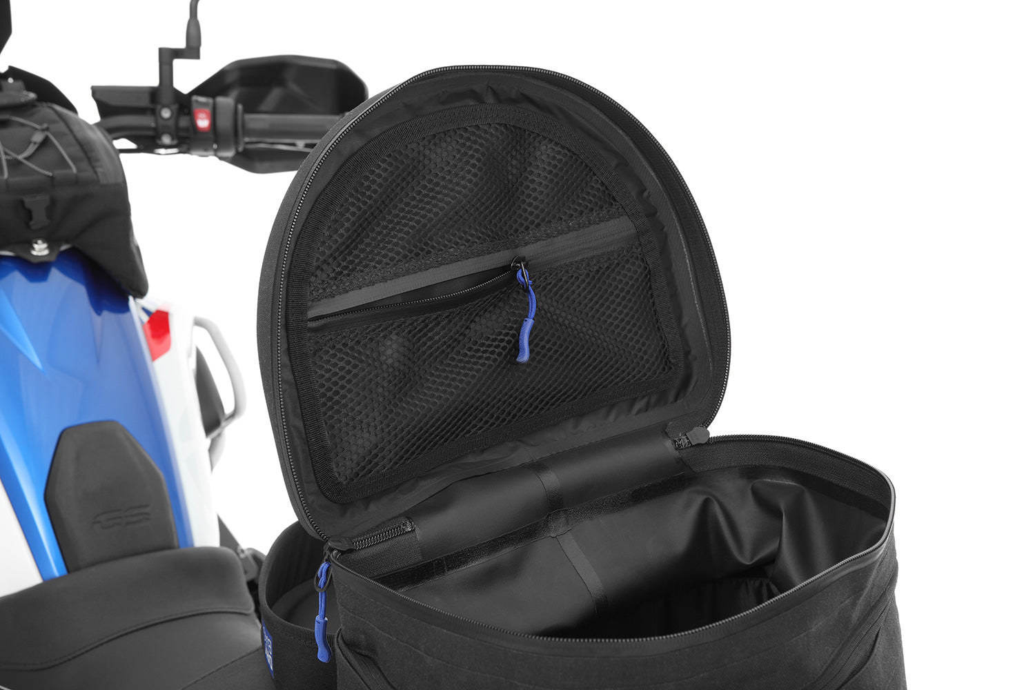 Multi-functional and compact bag can either be attached to the luggage carrier of the passenger seat quickly and simply