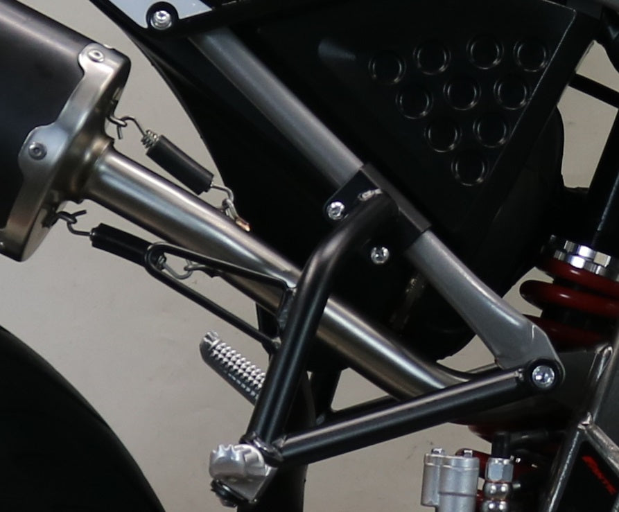 GPR-Exhaust---Albus-Evo4-Slip-on-for-XEF-125-from-2021-to-2024-dB-Killer-Link-Pipe-Catalyst