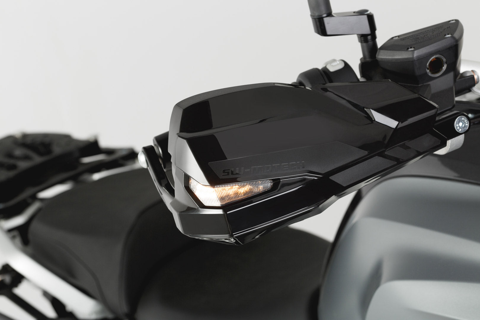SW-Motech - Kobra Handguard for R1200GS/GSA/R/S1000Xr/900Xr