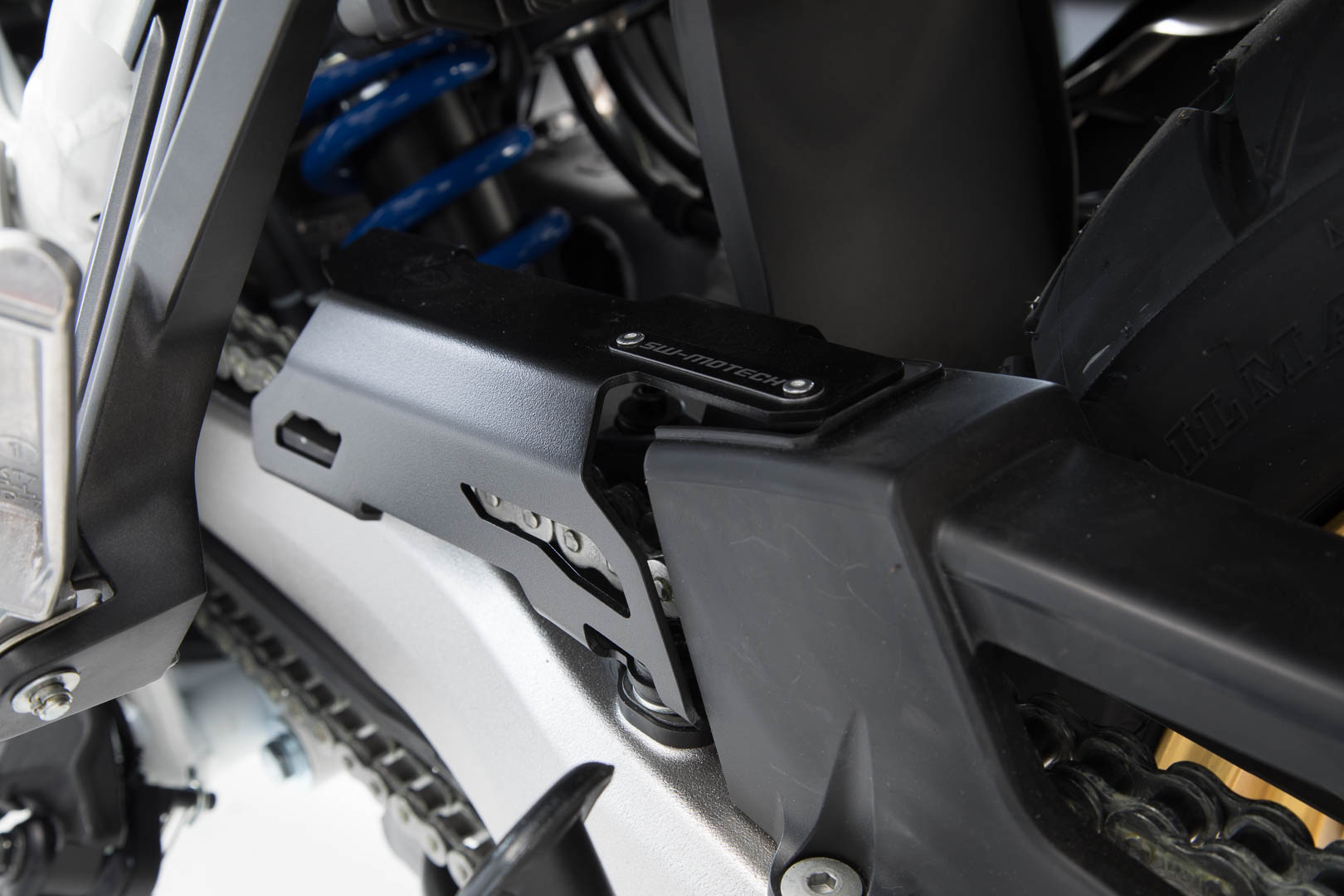 SW-Motech - Extension Chain Guard for CRF1000L (15-19)