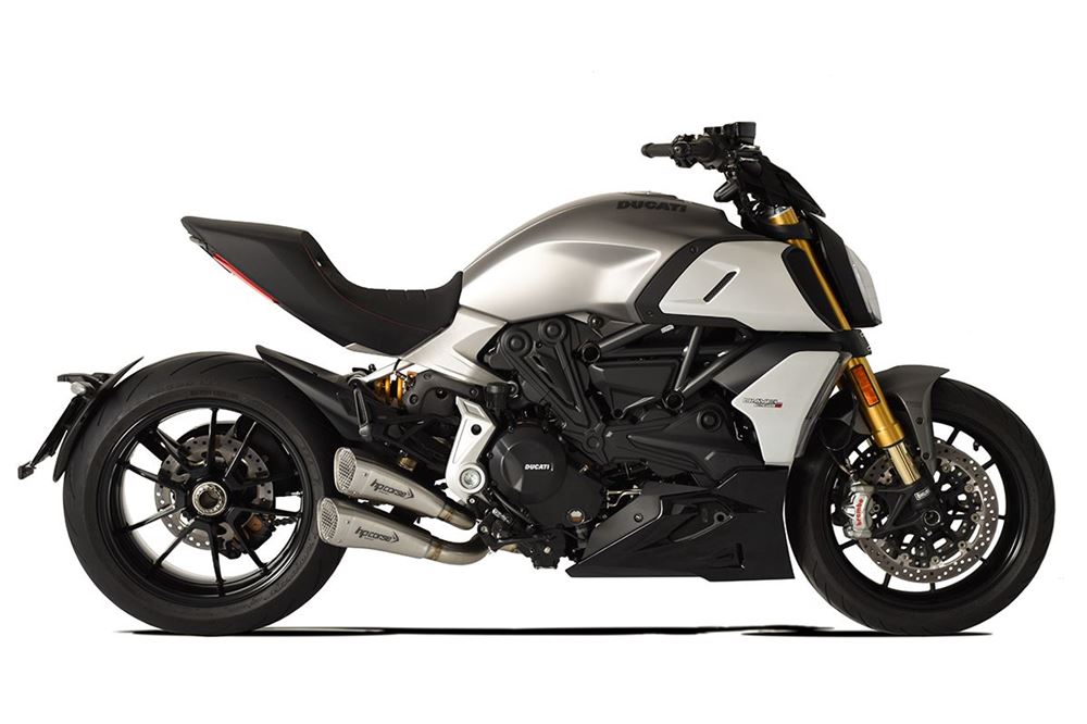 HPCorse - Hydroform Short Muffler for Ducati Diavel 1260 - Race Use Only