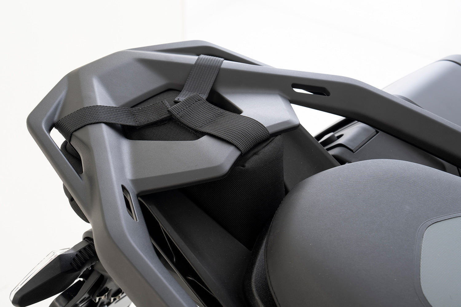 Wunderlich GAP-BAG pannier R 1300 GS - complete your BMW ✔ Premium components ✔ Integrated design ➜ Order now