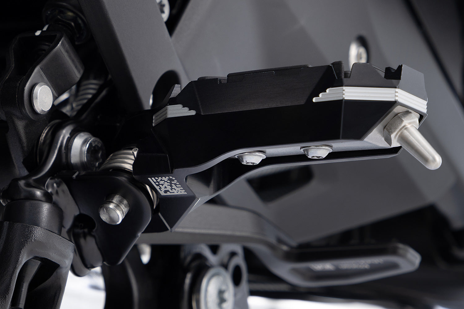 Provides greater safety margins when cornering and increases active riding safety ✔ Premium components ✔ Integrated design ➜ Order now