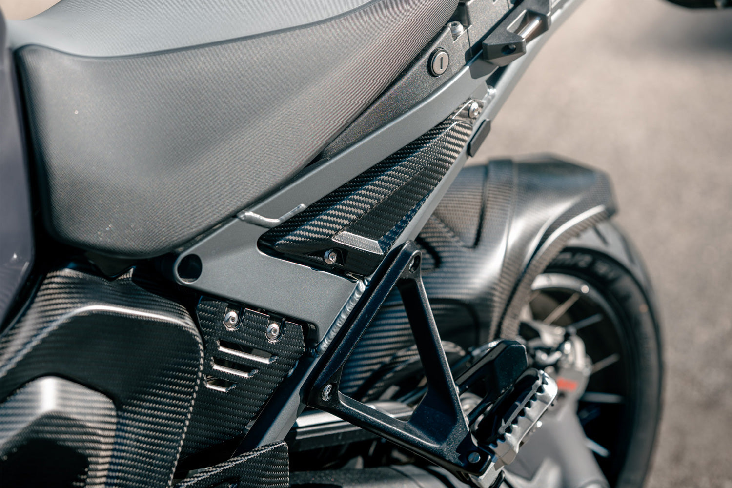 Ilmberger - Rear Triangle Cover for Rear Frame for R 1300 GS Adventure