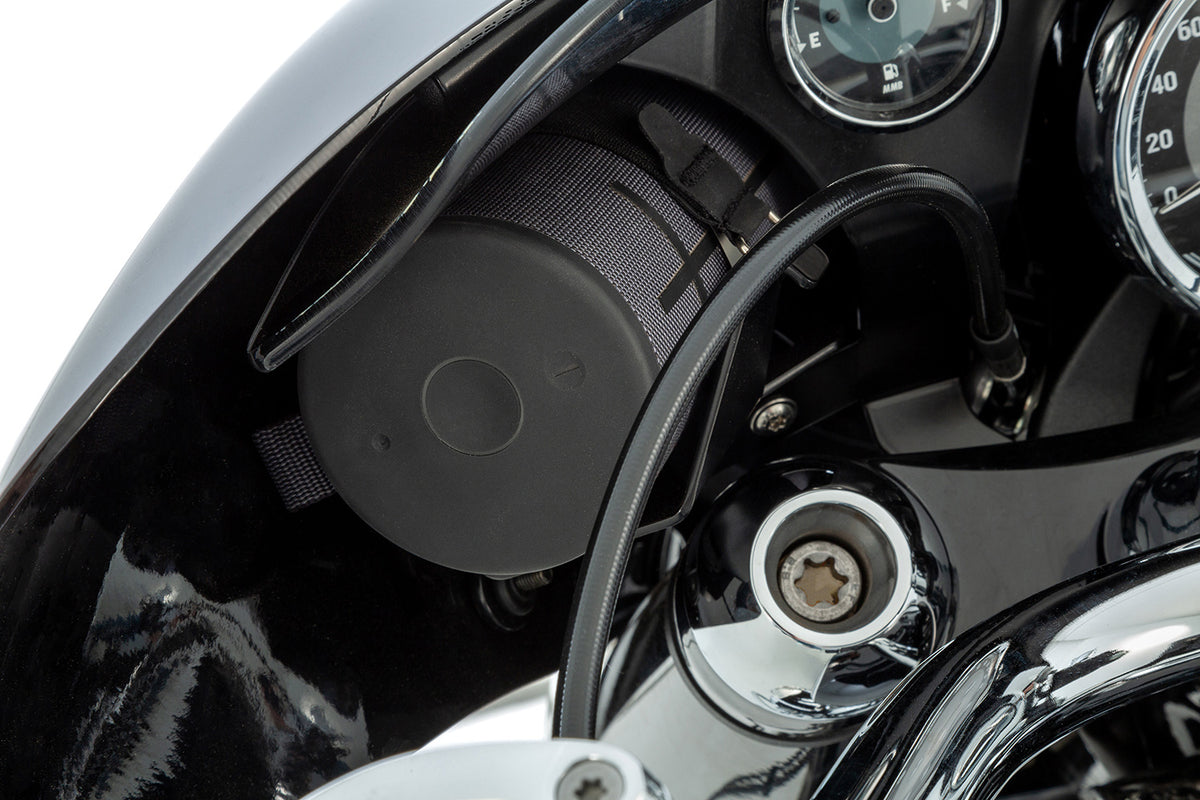Wunderlich loudspeaker/bottle holder for HIGHWAY cockpit fairing R 18 - complete your BMW ✔ Premium components ✔ Integrated design ✔
