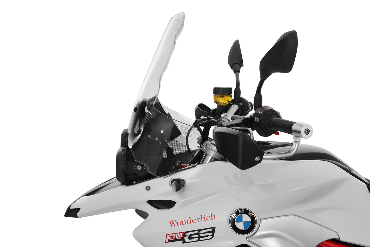With a height of 460 mm, the windshield is the perfect compromise between maximum wind protection and minimum dimensions.