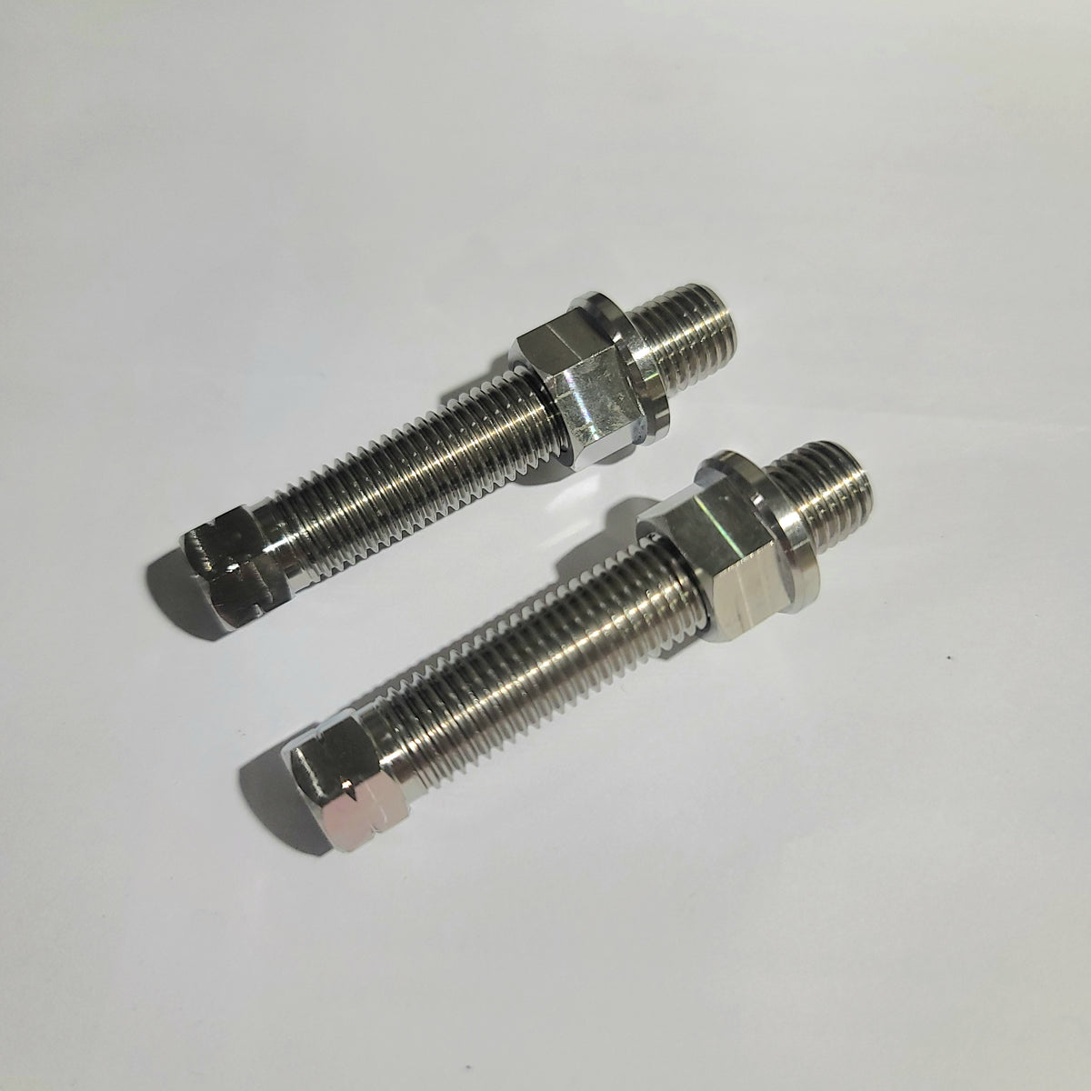 TripleClamp Moto - Titanium Chain adjuster bolt kit for KTM 950 990 1090 1190 1290