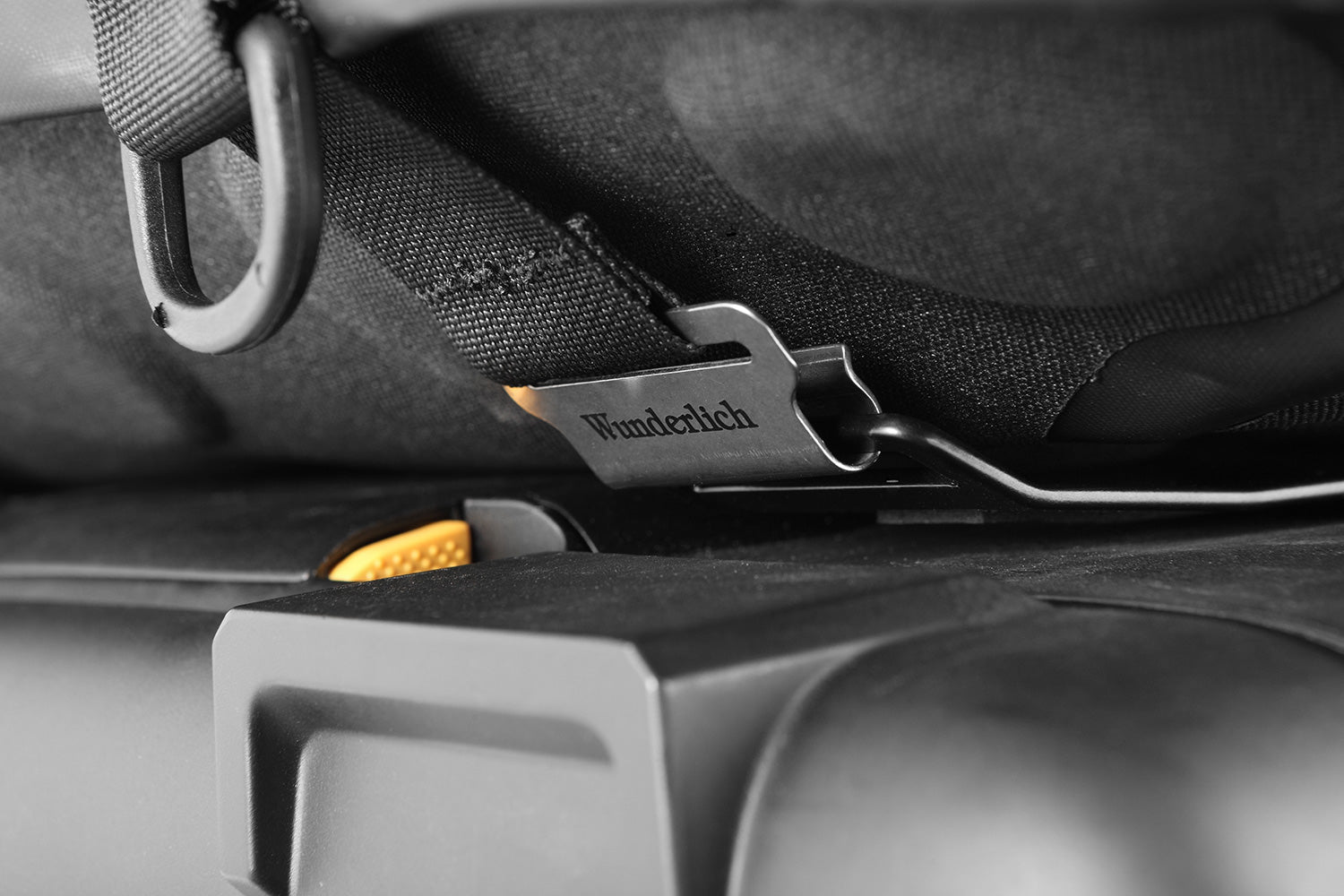 Wunderlich luggage rail for original Vario case R 1200/1250 GS LC black