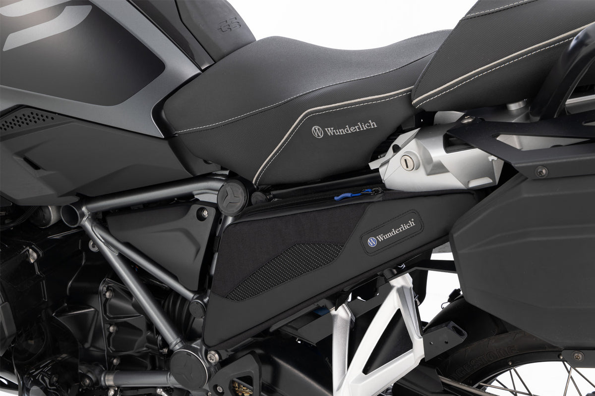 Additional luggage space on the side of the rear framework