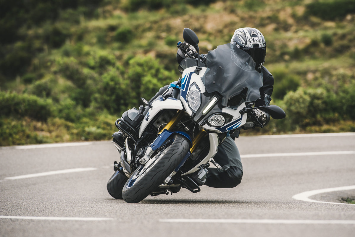 Wunderlich base holder for original Navigator R 1200 RS LC - complete your BMW ✔ Premium components ✔ Integrated design ➜ Order now