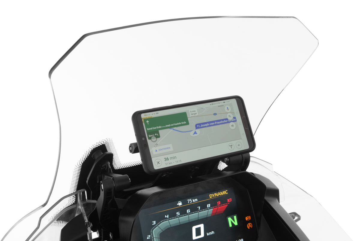 Compatible with almost all current attachment systems for ergonomic positioning of smartphones or navigation devices