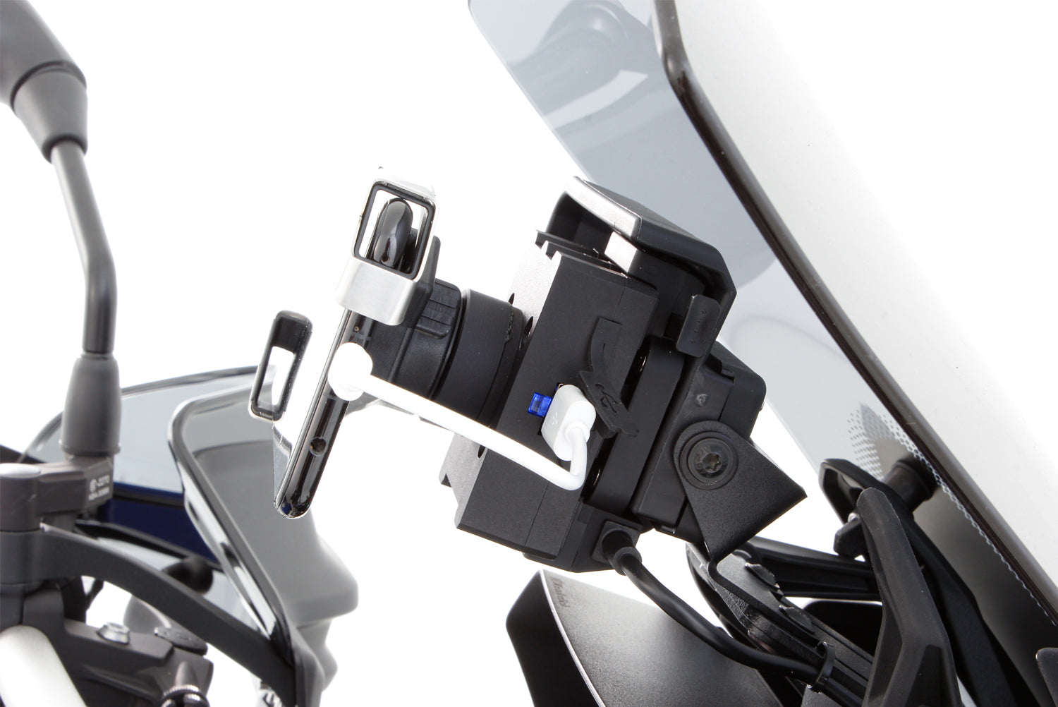 Our thoroughly practical USB charging box  fits all BMWs with the factory-side BMW navigation preparation (Navigator V,  VI).