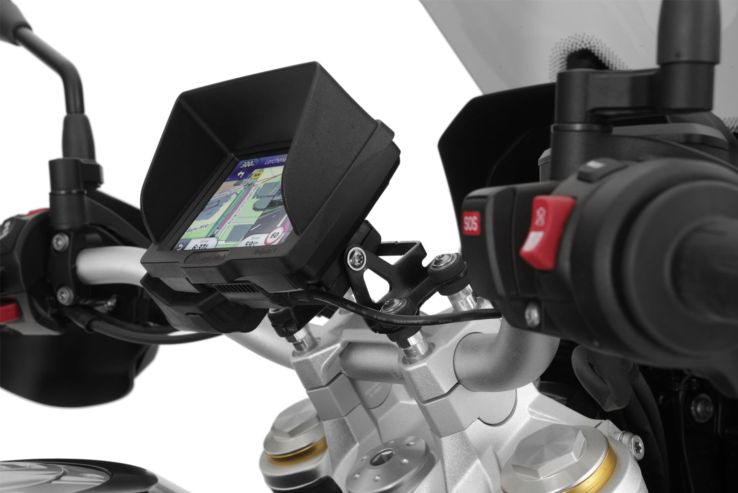Wunderlich 20 mm handlebar riser for BMW F 850 GS. Better handling and direct riding experience, individual sitting position, more comfort.
