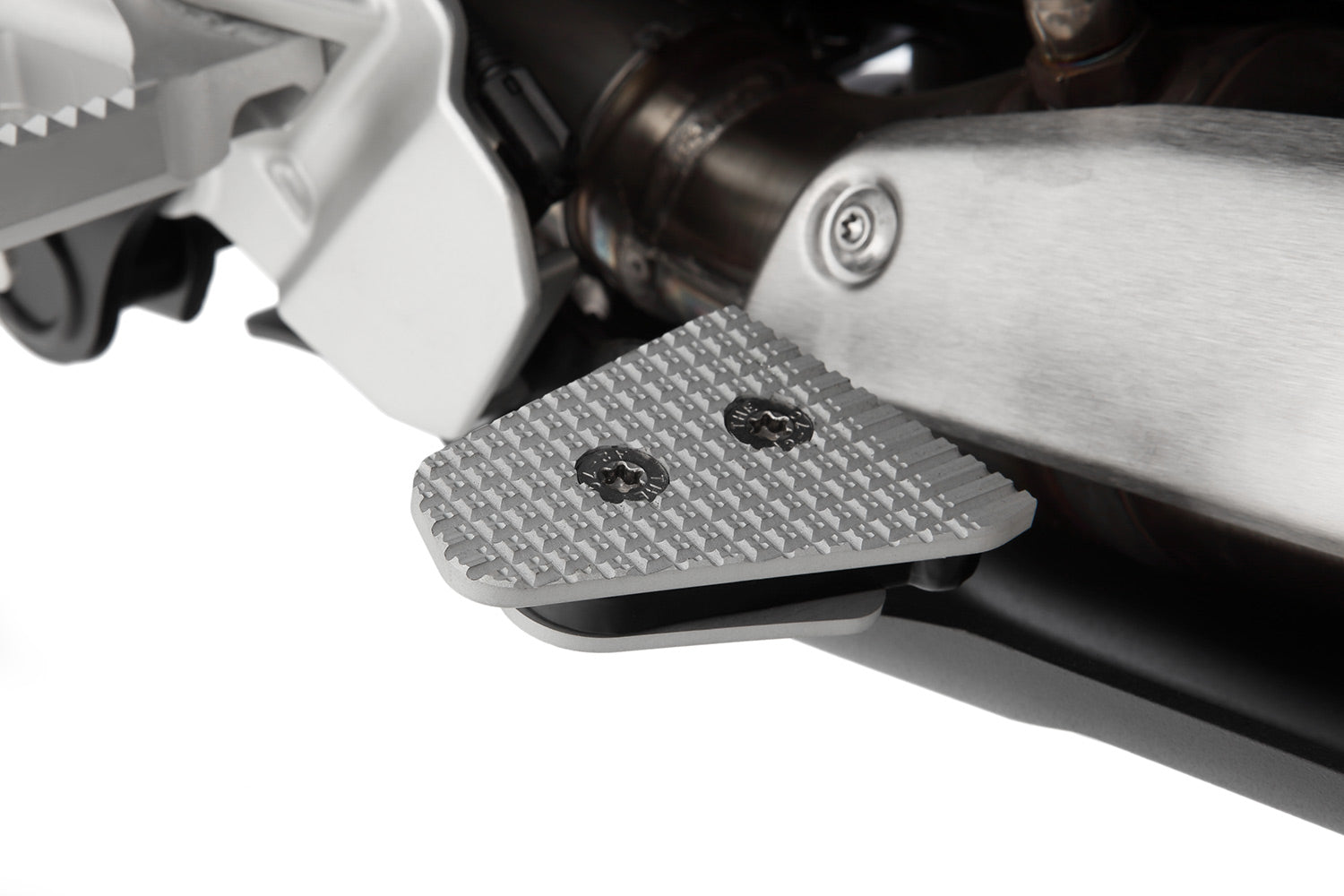 The enlarger improves ergonomics and comfort and thus increases passive safety.
