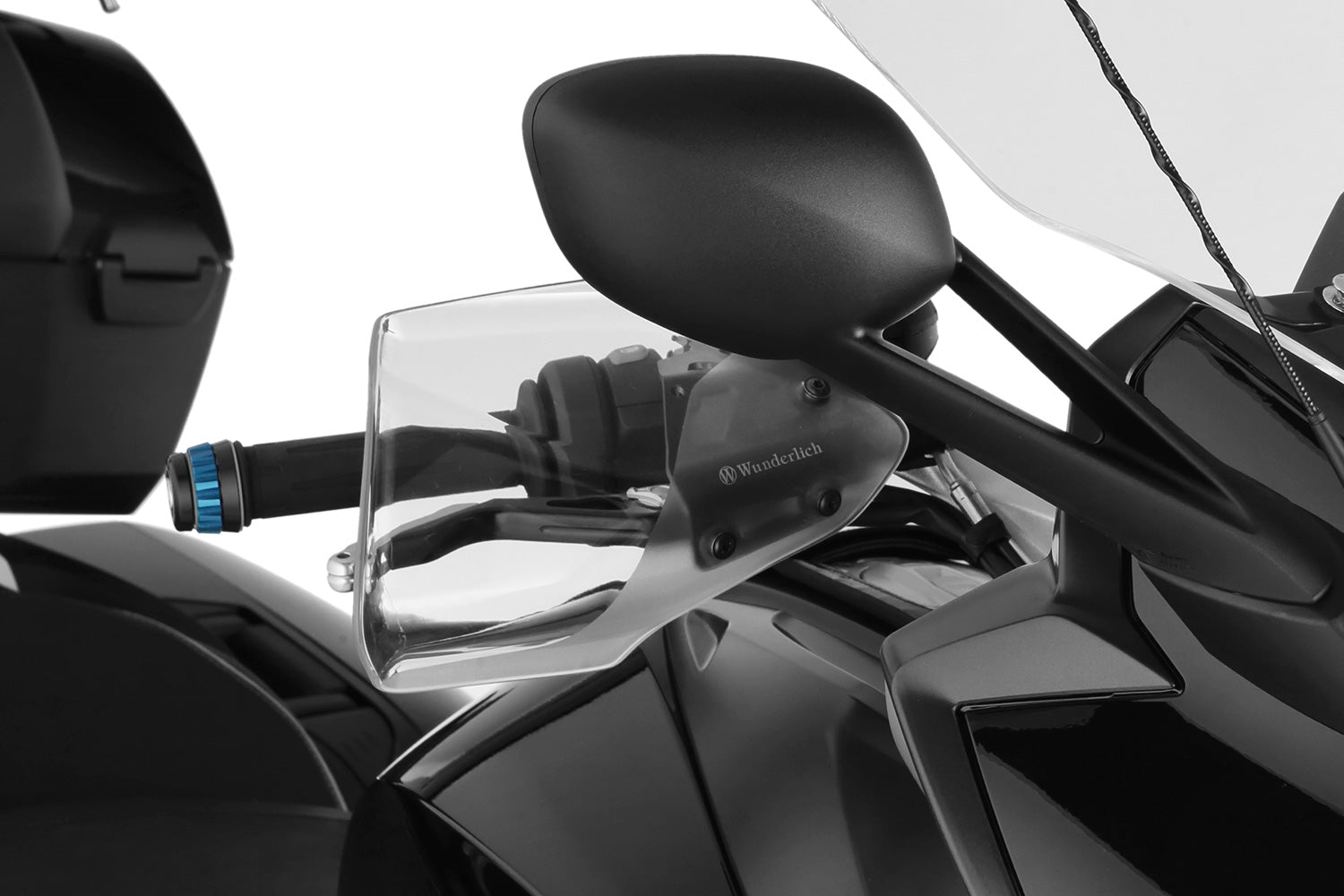 These hand guards offer maximum protection from cold, rain, or dirt.
