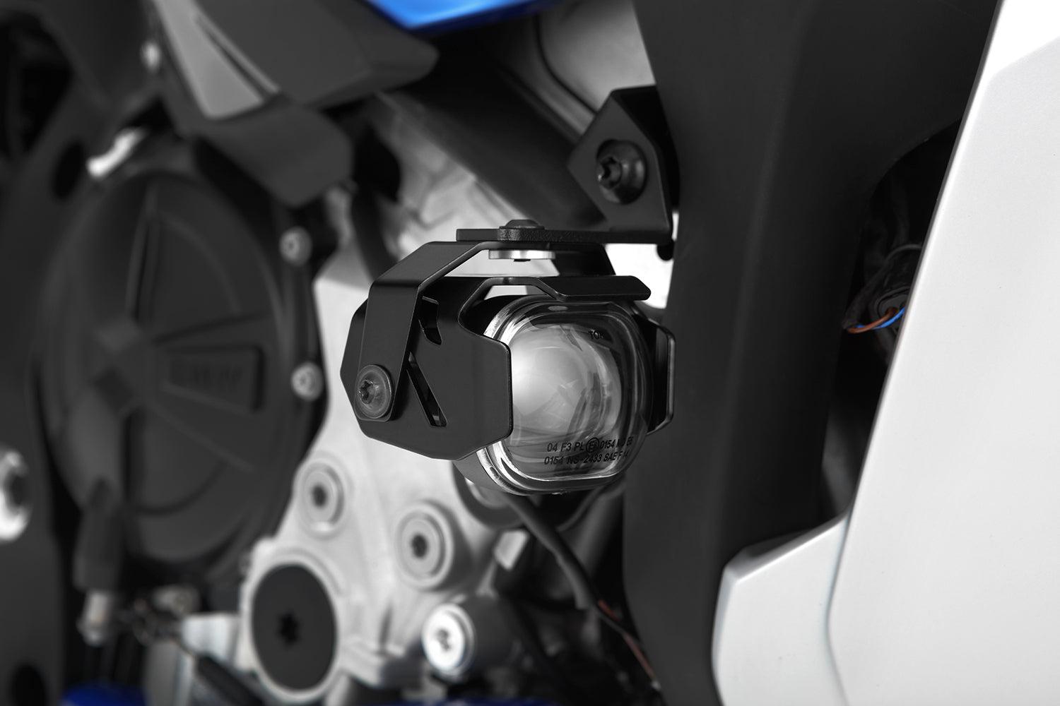 Wunderlich MICROFLOOTER LED auxiliary headlight S 1000 XR - complete your BMW ✔ Premium components ✔ Integrated design ➜ Order now