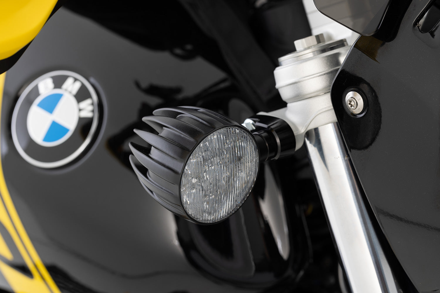 Wunderlich - Edition Dayron® Integrated LED Daytime Running Light/Indicator System for R nineT Urban G/S