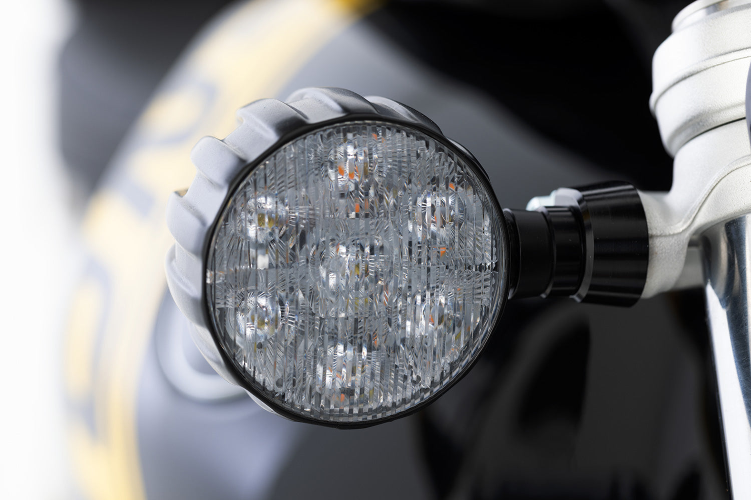 Wunderlich - Edition Dayron® Integrated LED Daytime Running Light/Indicator System for R nineT Urban G/S
