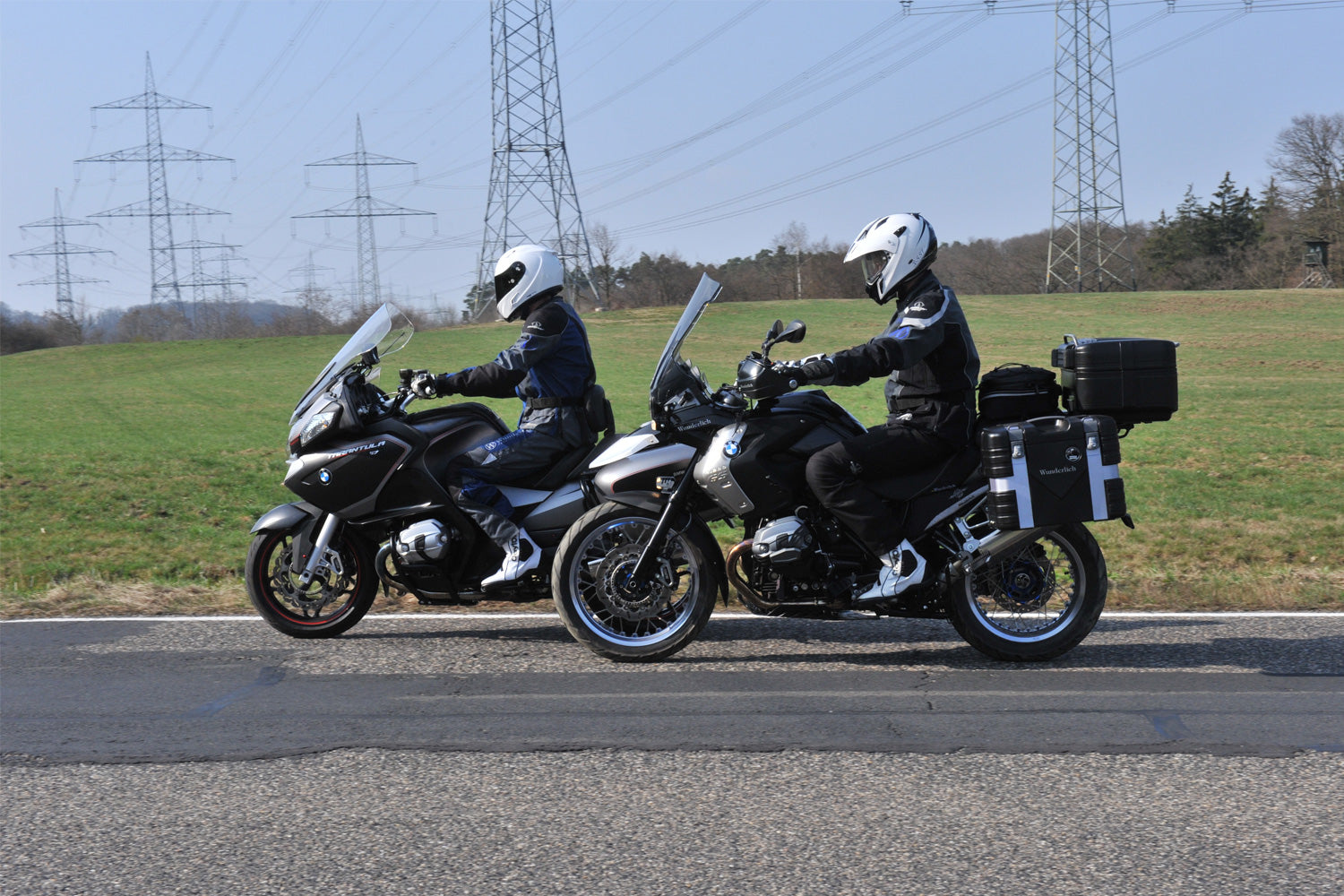 Wunderlich windshield MARATHON R 1200 RT - complete your BMW ✔ Premium components ✔ Integrated design ➜ Order now