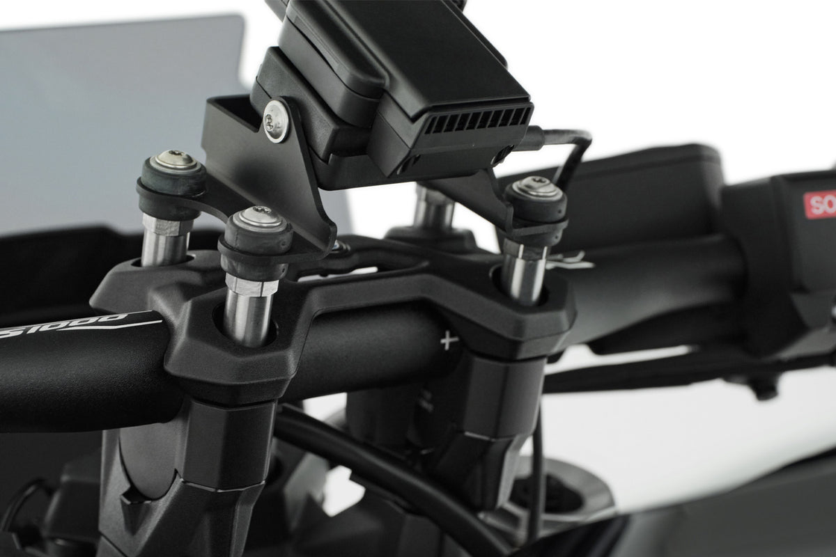 Special screws for handlebar riser 40mm with navigation - complete your BMW ✔ Premium components ✔ Integrated design ➜ Order now