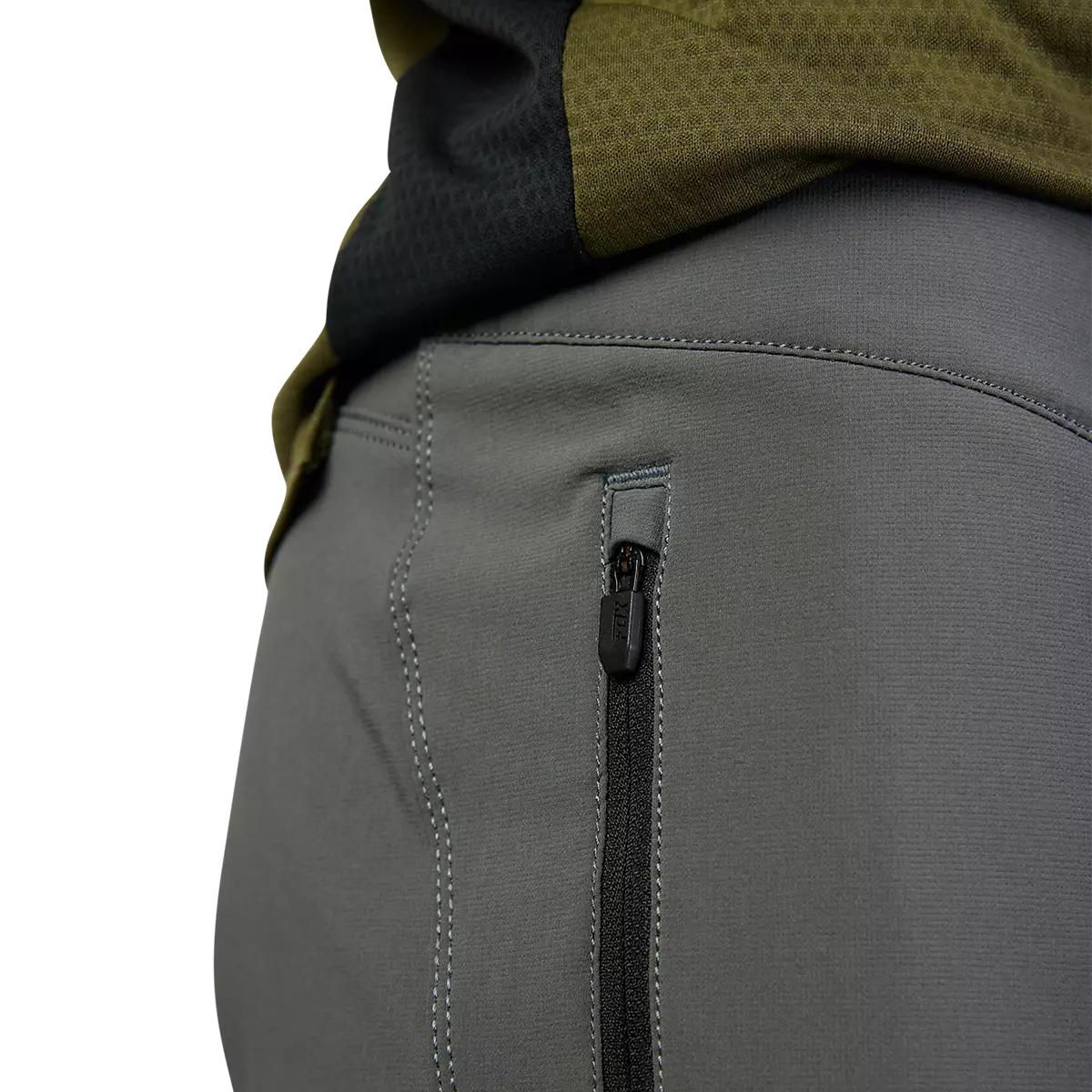 Fox Racing - Defend Short-Dark Shadow (31005-330)