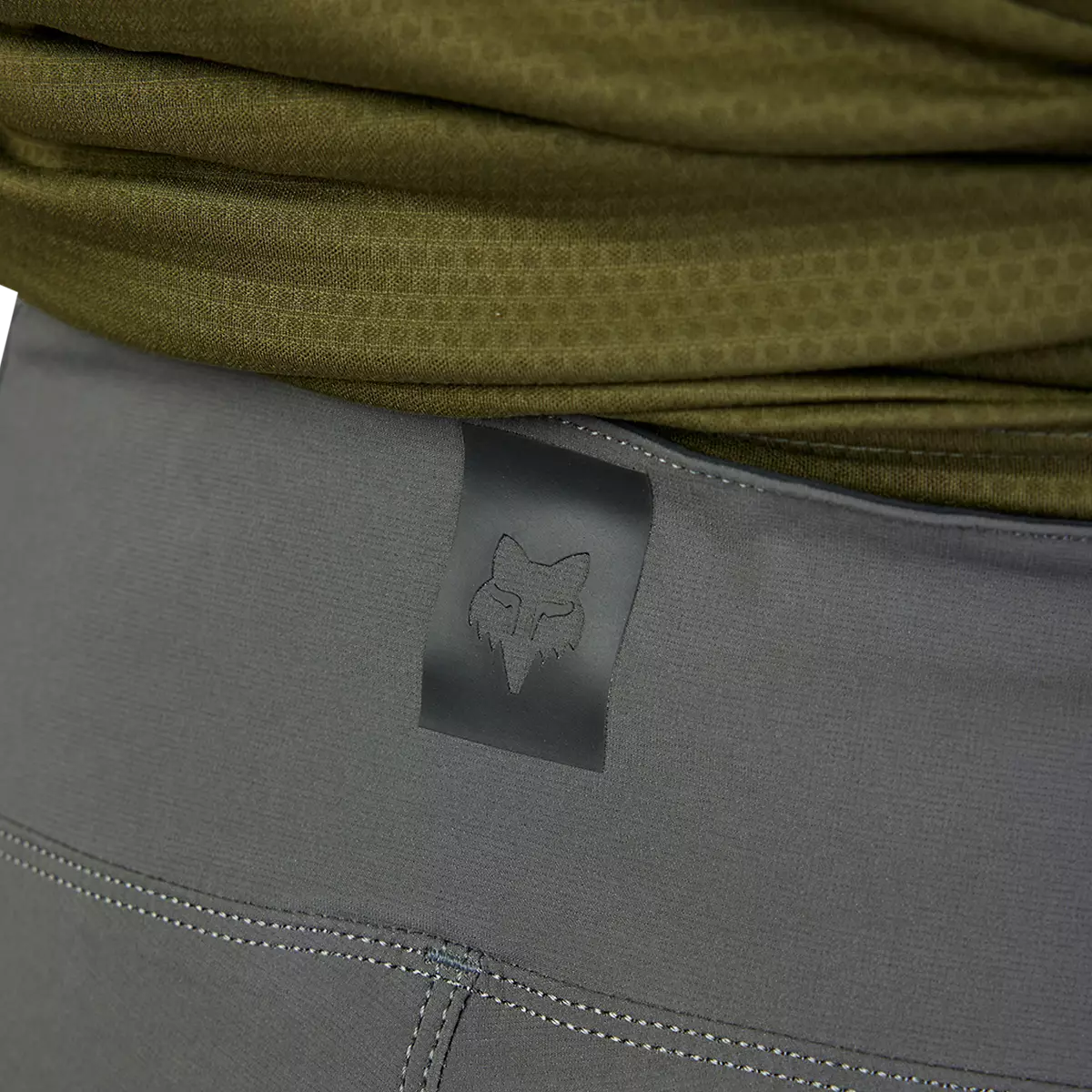 Fox Racing - Defend Short-Dark Shadow (31005-330)
