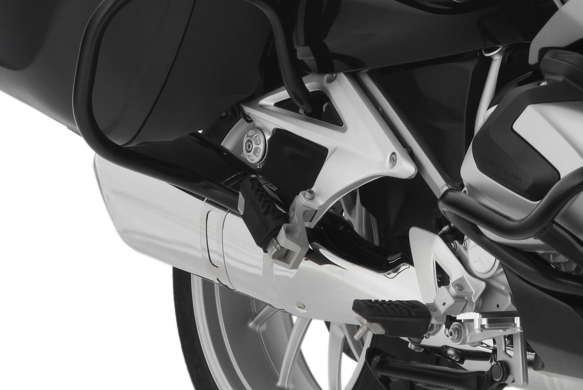 ERGO passenger Footrest lowering for R1200RT/LC offers a relaxed seating position and reduced the knee angle. Machined from solid aluminium.
