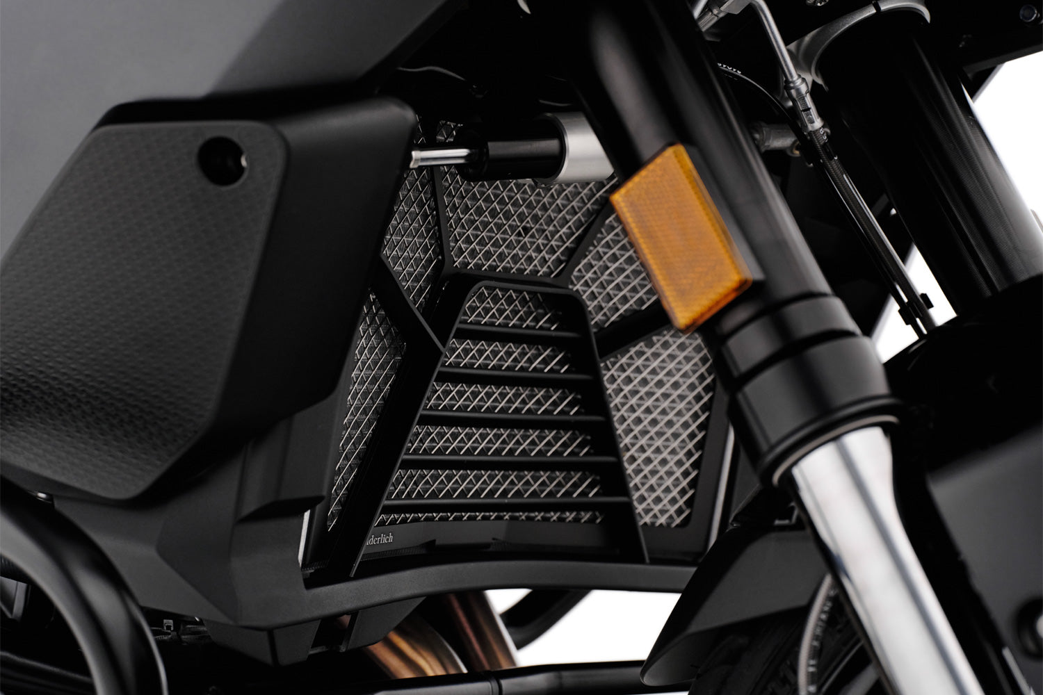 Wunderlich “EXTREME” radiator protection
 F 900 XR - complete your BMW ✔ Premium components ✔ Integrated design ➜ Order now