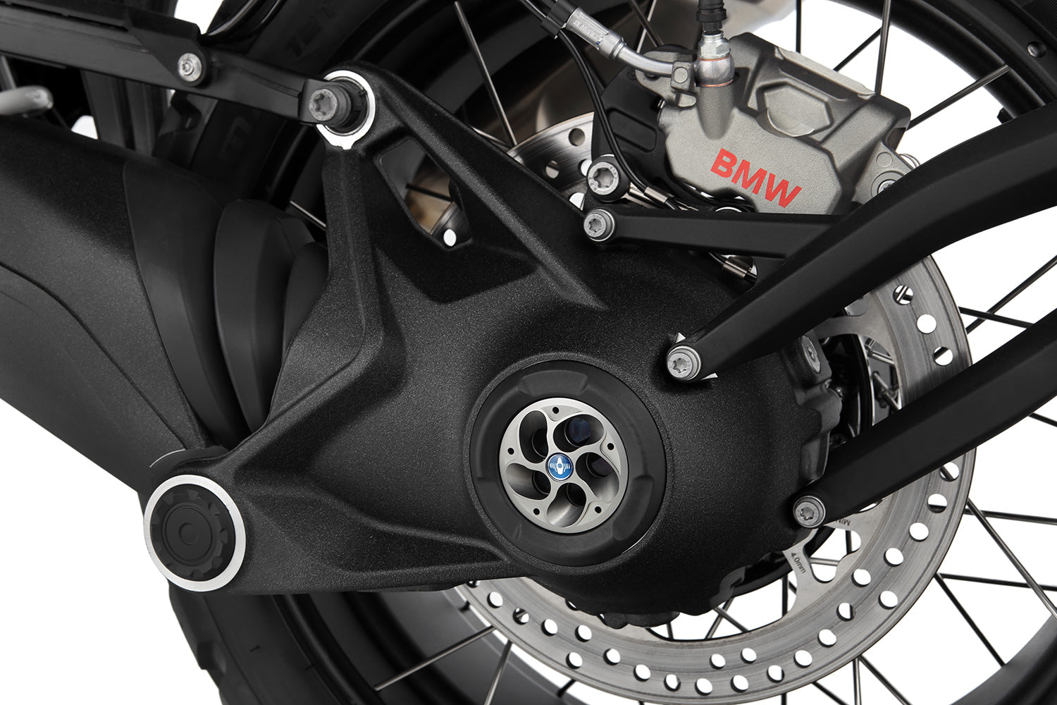 Wunderlich hub cover tornado for bmw r 1200 gs lc closes the hollow, ragged wheel hub.