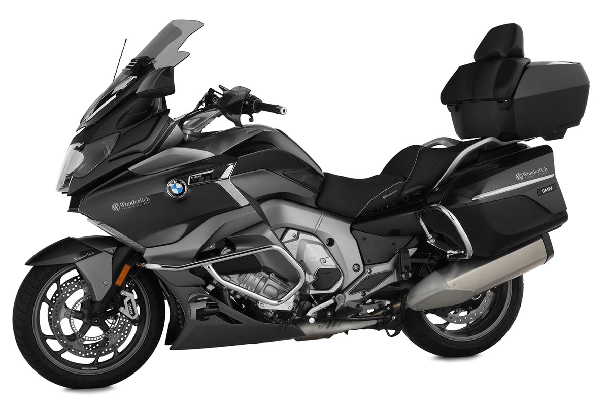 Reliably protects the rear against dirt and splashed up water