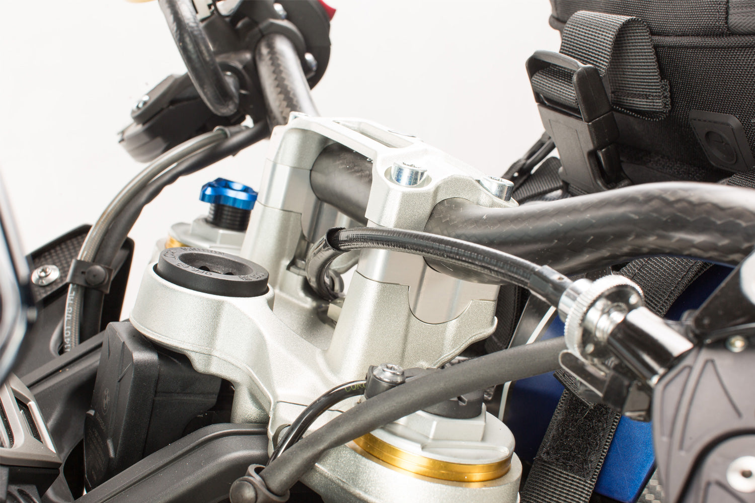 Wunderlich Handlebar risers SPORTERGO S 1000 R - complete your BMW ✔ Premium components ✔ Integrated design ➜ Order now