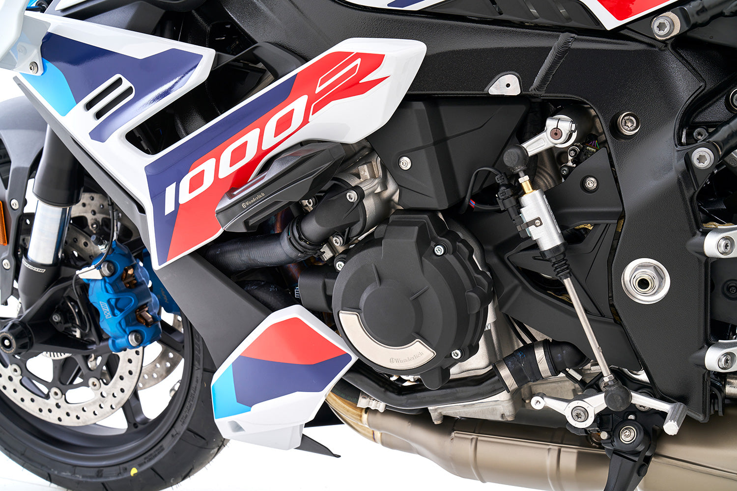 Reduces the risk of expensive secondary damages after a motorcycle falling, slipping or any other unforeseen mechanical stresses
