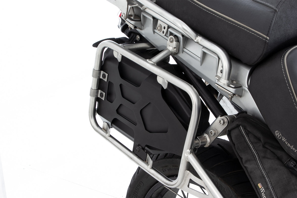 Tailored tool box for various bits and pieces  - Space-saving, integrated mounting on the left of the original case carrier!