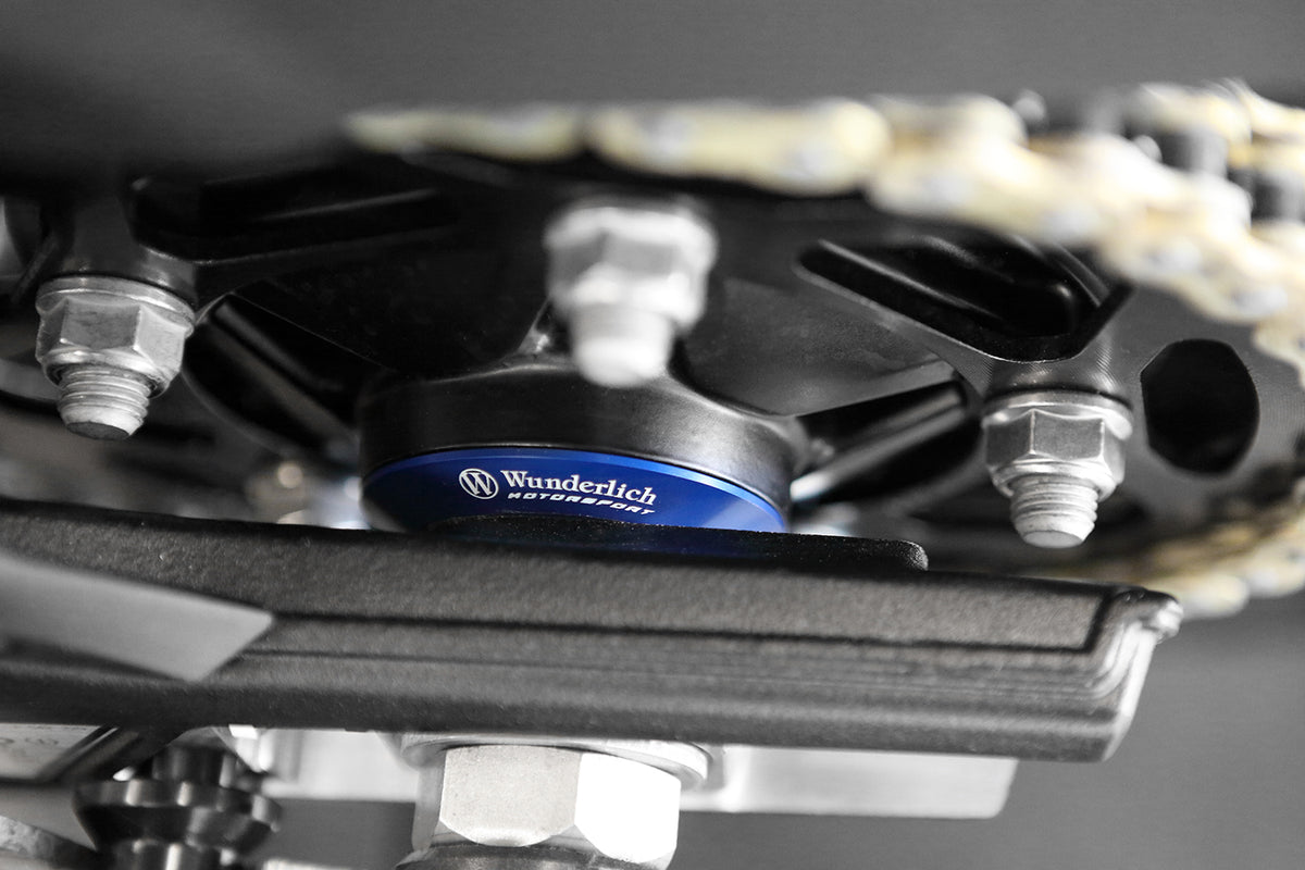The wheel spacing sleeves we have developed are used in place of the series standard sleeves and form-fitted in the simmer ring.............