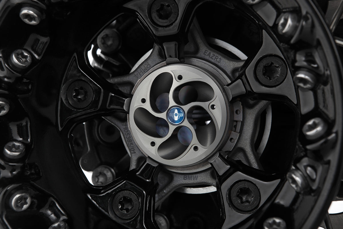 Double protection against impact and abrasion damage ✔ Premium components ✔ Integrated design ➜ Order now